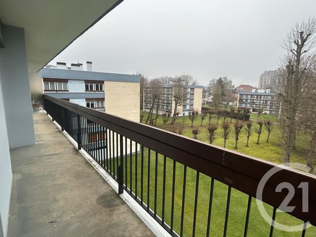 Appartement à vendre - 4 pièces - 88.0 m2 - BEAUVAIS - 60 - PICARDIE - Century 21 Immobilière Nord Picardie