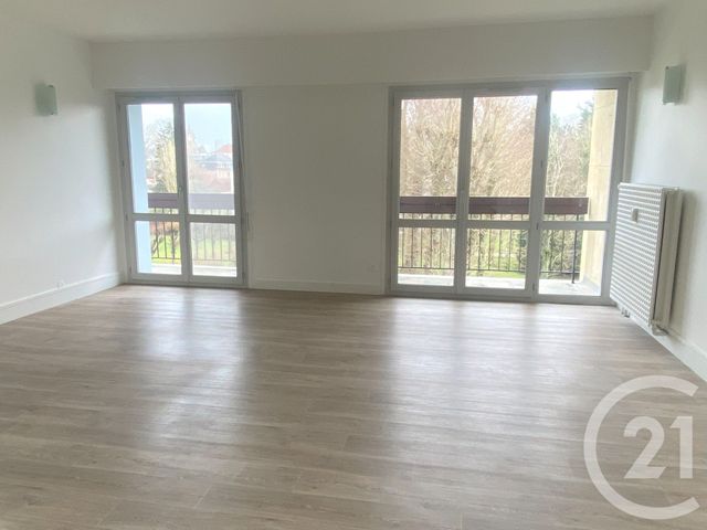 Appartement à vendre - 4 pièces - 88.0 m2 - BEAUVAIS - 60 - PICARDIE - Century 21 Immobilière Nord Picardie