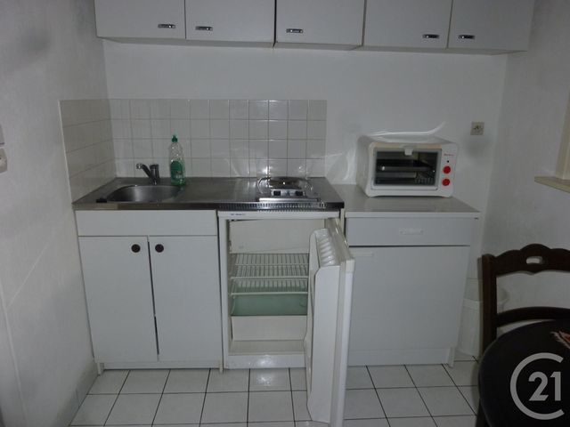 Appartement F1 à louer - 1 pièce - 35.32 m2 - BEAUVAIS - 60 - PICARDIE - Century 21 Immobilière Nord Picardie