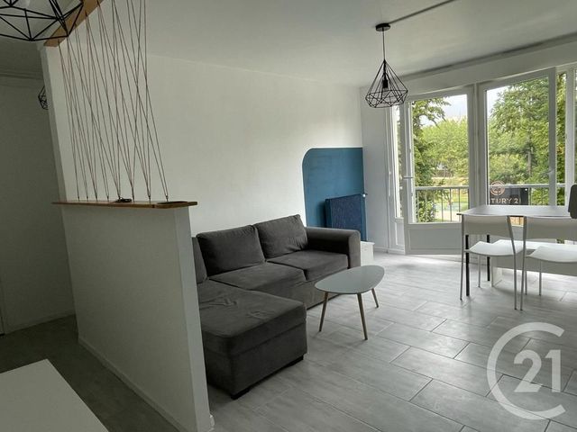 Appartement F2 à louer - 2 pièces - 41.23 m2 - BEAUVAIS - 60 - PICARDIE - Century 21 Immobilière Nord Picardie