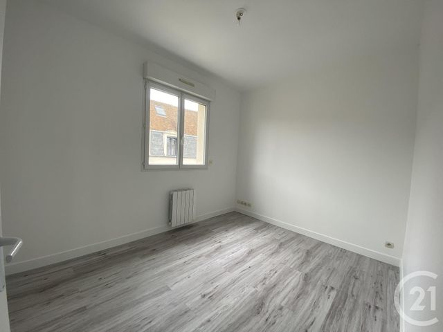 Appartement F2 à louer - 2 pièces - 48.09 m2 - BEAUVAIS - 60 - PICARDIE - Century 21 Immobilière Nord Picardie