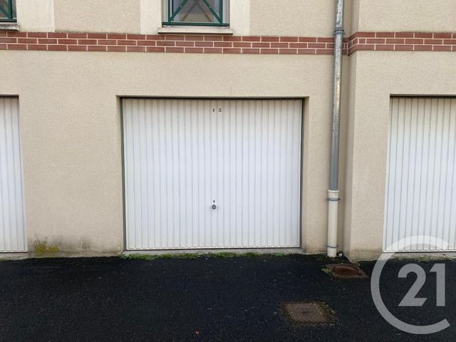 parking à louer - 12.0 m2 - BEAUVAIS - 60 - PICARDIE - Century 21 Immobilière Nord Picardie