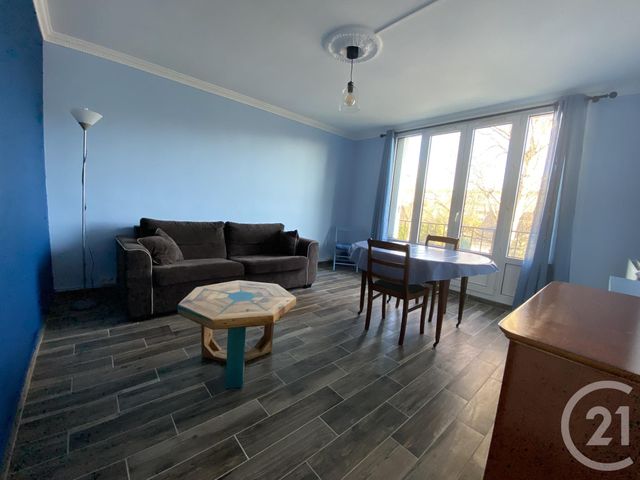 Appartement F2 à louer - 2 pièces - 45.77 m2 - BEAUVAIS - 60 - PICARDIE - Century 21 Immobilière Nord Picardie