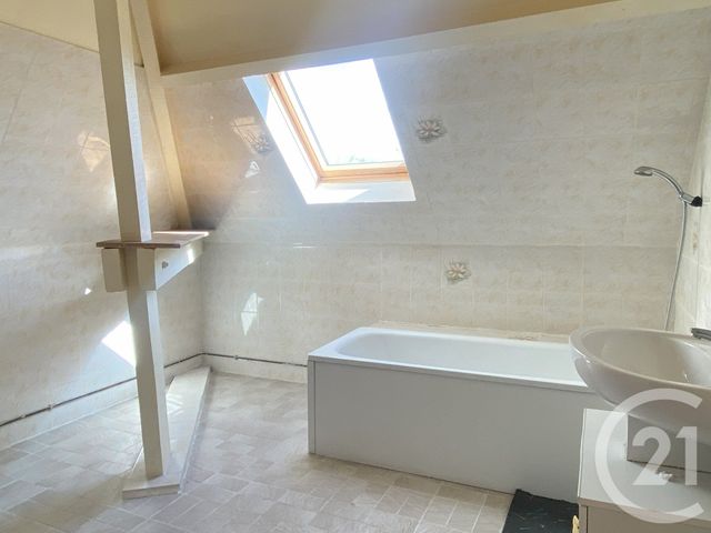 maison à vendre - 9 pièces - 233.0 m2 - BEAUVAIS - 60 - PICARDIE - Century 21 Immobilière Nord Picardie