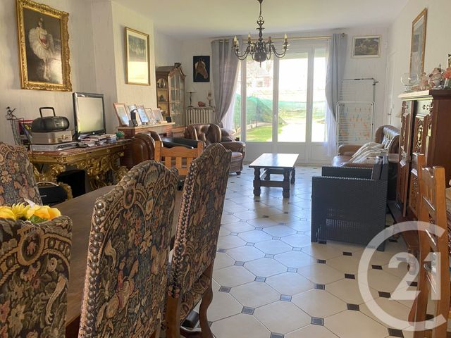 maison à vendre - 9 pièces - 233.0 m2 - BEAUVAIS - 60 - PICARDIE - Century 21 Immobilière Nord Picardie