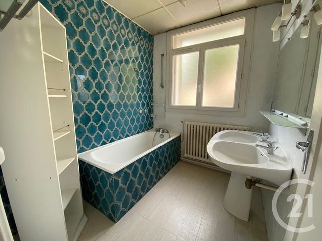 maison à louer - 4 pièces - 105.22 m2 - BEAUVAIS - 60 - PICARDIE - Century 21 Immobilière Nord Picardie