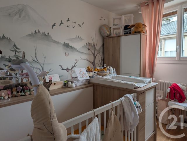 Appartement F5 à louer - 5 pièces - 91.79 m2 - BEAUVAIS - 60 - PICARDIE - Century 21 Immobilière Nord Picardie