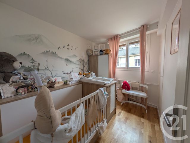 Appartement F5 à louer - 5 pièces - 91.79 m2 - BEAUVAIS - 60 - PICARDIE - Century 21 Immobilière Nord Picardie