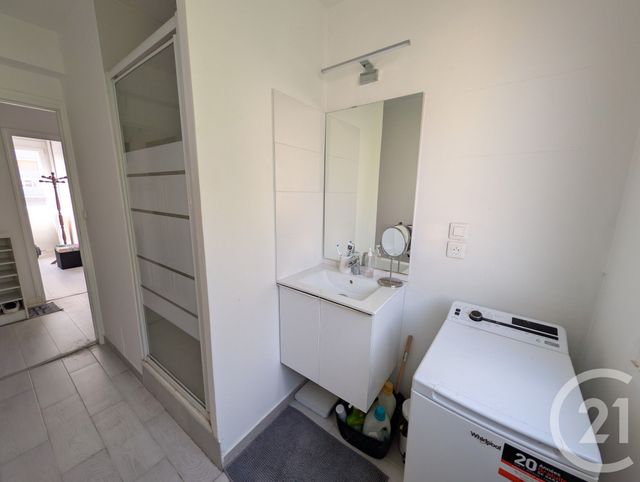 Appartement à louer - 4 pièces - 67.16 m2 - BEAUVAIS - 60 - PICARDIE - Century 21 Immobilière Nord Picardie