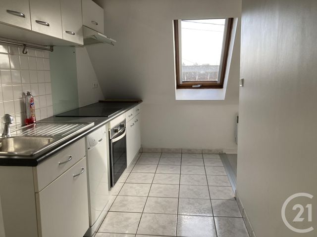 Appartement F3 à louer - 3 pièces - 62.79 m2 - BEAUVAIS - 60 - PICARDIE - Century 21 Immobilière Nord Picardie