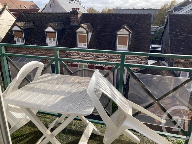 Appartement F3 à louer - 3 pièces - 62.79 m2 - BEAUVAIS - 60 - PICARDIE - Century 21 Immobilière Nord Picardie