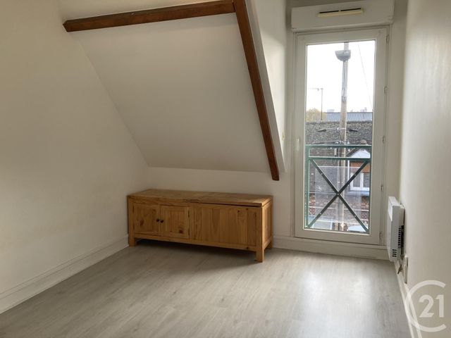 Appartement F3 à louer - 3 pièces - 62.79 m2 - BEAUVAIS - 60 - PICARDIE - Century 21 Immobilière Nord Picardie