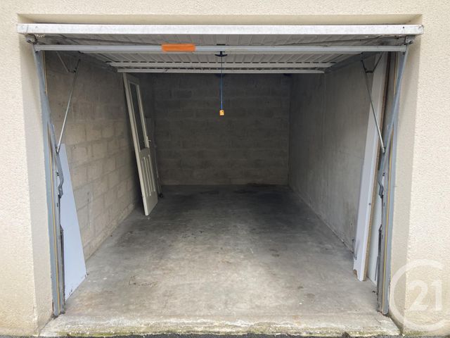 Appartement F3 à louer - 3 pièces - 62.79 m2 - BEAUVAIS - 60 - PICARDIE - Century 21 Immobilière Nord Picardie