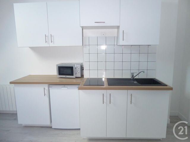 Appartement F1 à louer - 1 pièce - 23.56 m2 - BEAUVAIS - 60 - PICARDIE - Century 21 Immobilière Nord Picardie