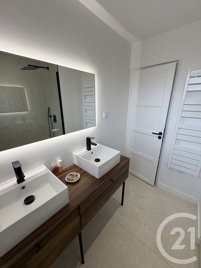 Appartement F2 à louer - 2 pièces - 44.66 m2 - BEAUVAIS - 60 - PICARDIE - Century 21 Immobilière Nord Picardie