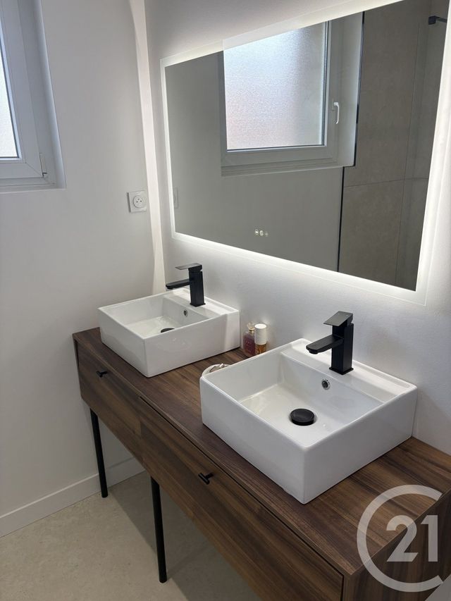 Appartement F2 à louer - 2 pièces - 44.66 m2 - BEAUVAIS - 60 - PICARDIE - Century 21 Immobilière Nord Picardie