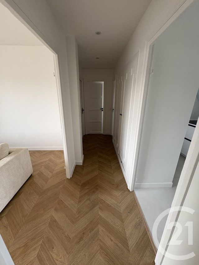 Appartement F2 à louer - 2 pièces - 44.66 m2 - BEAUVAIS - 60 - PICARDIE - Century 21 Immobilière Nord Picardie