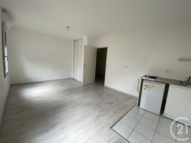 Appartement F1 à louer - 1 pièce - 32.5 m2 - BEAUVAIS - 60 - PICARDIE - Century 21 Immobilière Nord Picardie