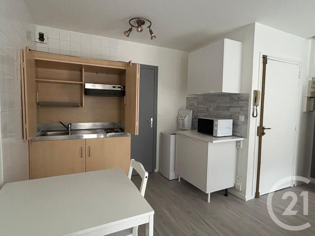 Appartement F1 à louer - 1 pièce - 22.81 m2 - BEAUVAIS - 60 - PICARDIE - Century 21 Immobilière Nord Picardie