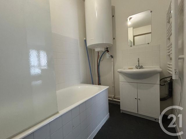 Appartement F1 à louer - 1 pièce - 22.81 m2 - BEAUVAIS - 60 - PICARDIE - Century 21 Immobilière Nord Picardie
