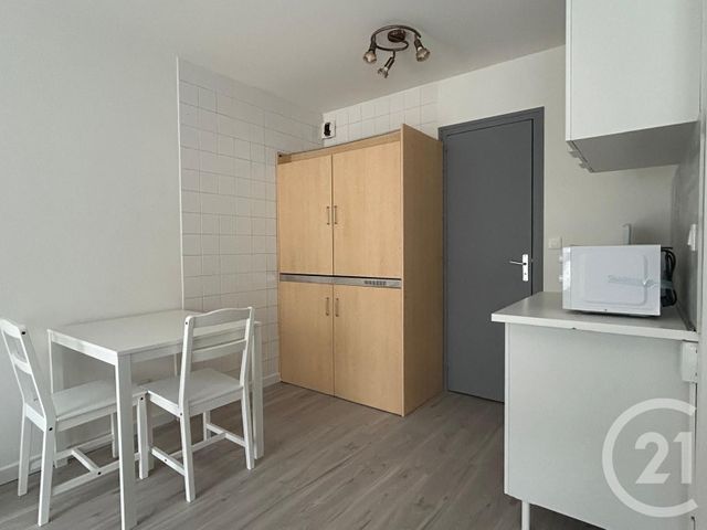 Appartement F1 à louer - 1 pièce - 22.81 m2 - BEAUVAIS - 60 - PICARDIE - Century 21 Immobilière Nord Picardie