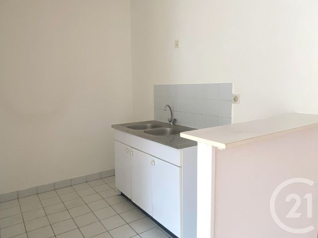 Appartement à vendre - 2 pièces - 50.0 m2 - BEAUVAIS - 60 - PICARDIE - Century 21 Immobilière Nord Picardie