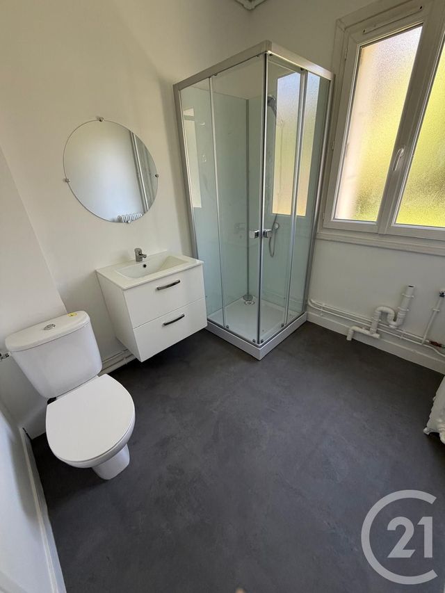 Appartement F1 à louer - 1 pièce - 34.22 m2 - BEAUVAIS - 60 - PICARDIE - Century 21 Immobilière Nord Picardie