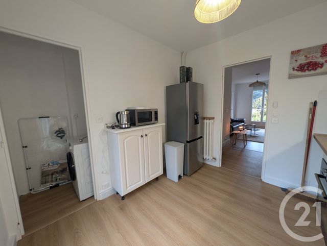 Appartement F4 à louer - 4 pièces - 71.83 m2 - BEAUVAIS - 60 - PICARDIE - Century 21 Immobilière Nord Picardie
