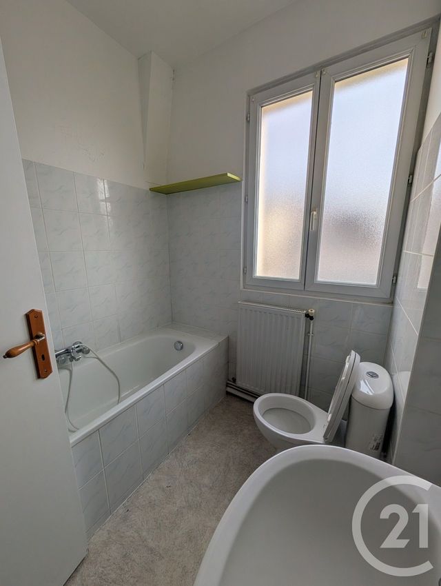 maison à louer - 5 pièces - 80.53 m2 - BEAUVAIS - 60 - PICARDIE - Century 21 Immobilière Nord Picardie