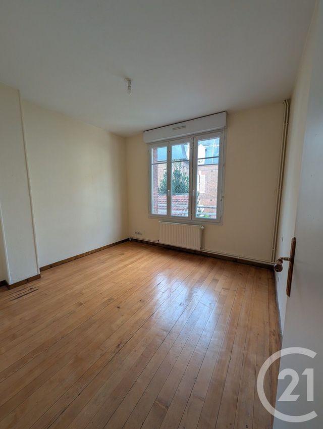 maison à louer - 5 pièces - 80.53 m2 - BEAUVAIS - 60 - PICARDIE - Century 21 Immobilière Nord Picardie
