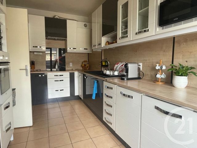 Appartement F4 à vendre - 4 pièces - 105.5 m2 - BEAUVAIS - 60 - PICARDIE - Century 21 Immobilière Nord Picardie