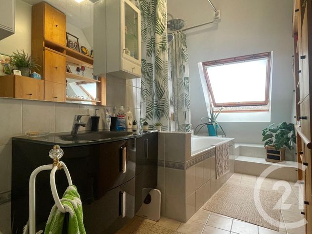 Appartement F4 à vendre - 4 pièces - 105.5 m2 - BEAUVAIS - 60 - PICARDIE - Century 21 Immobilière Nord Picardie