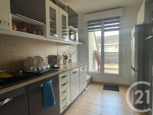 Appartement F4 à vendre - 4 pièces - 105.5 m2 - BEAUVAIS - 60 - PICARDIE - Century 21 Immobilière Nord Picardie