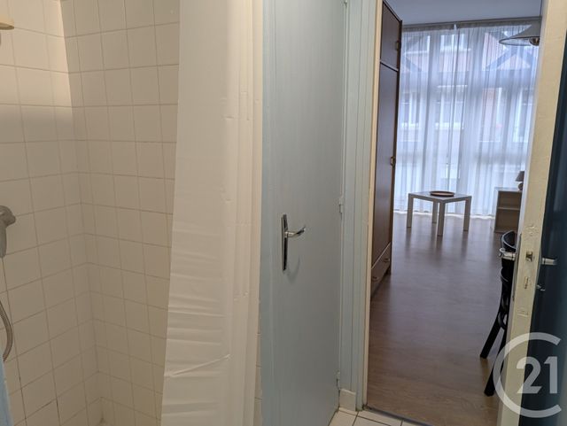 Appartement F1 à louer - 1 pièce - 25.65 m2 - BEAUVAIS - 60 - PICARDIE - Century 21 Immobilière Nord Picardie