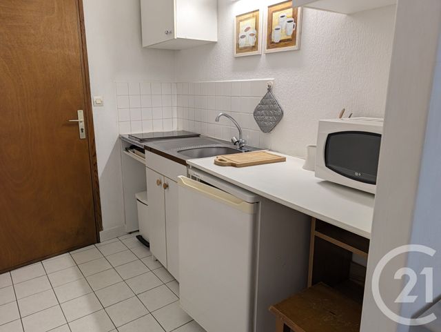 Appartement F1 à louer - 1 pièce - 25.65 m2 - BEAUVAIS - 60 - PICARDIE - Century 21 Immobilière Nord Picardie