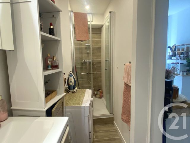 Appartement F2 à vendre - 2 pièces - 34.79 m2 - LIANCOURT - 60 - PICARDIE - Century 21 Immobilière Nord Picardie