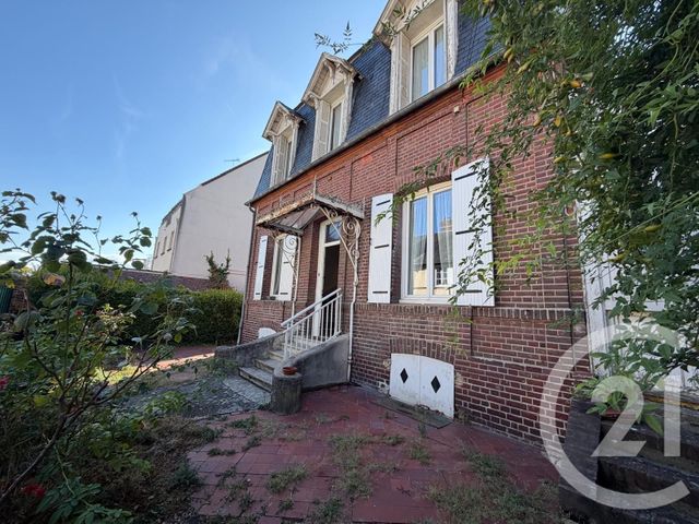 maison à vendre - 8 pièces - 139.77 m2 - BEAUVAIS - 60 - PICARDIE - Century 21 Immobilière Nord Picardie