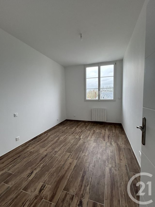 Appartement F2 à louer - 2 pièces - 46.85 m2 - BEAUVAIS - 60 - PICARDIE - Century 21 Immobilière Nord Picardie