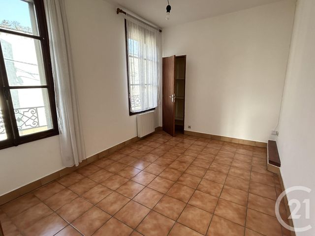 Appartement F2 à louer - 2 pièces - 33.9 m2 - BEAUVAIS - 60 - PICARDIE - Century 21 Immobilière Nord Picardie