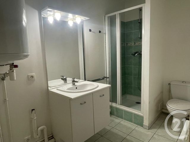 Appartement F2 à vendre - 2 pièces - 40.0 m2 - BEAUVAIS - 60 - PICARDIE - Century 21 Immobilière Nord Picardie